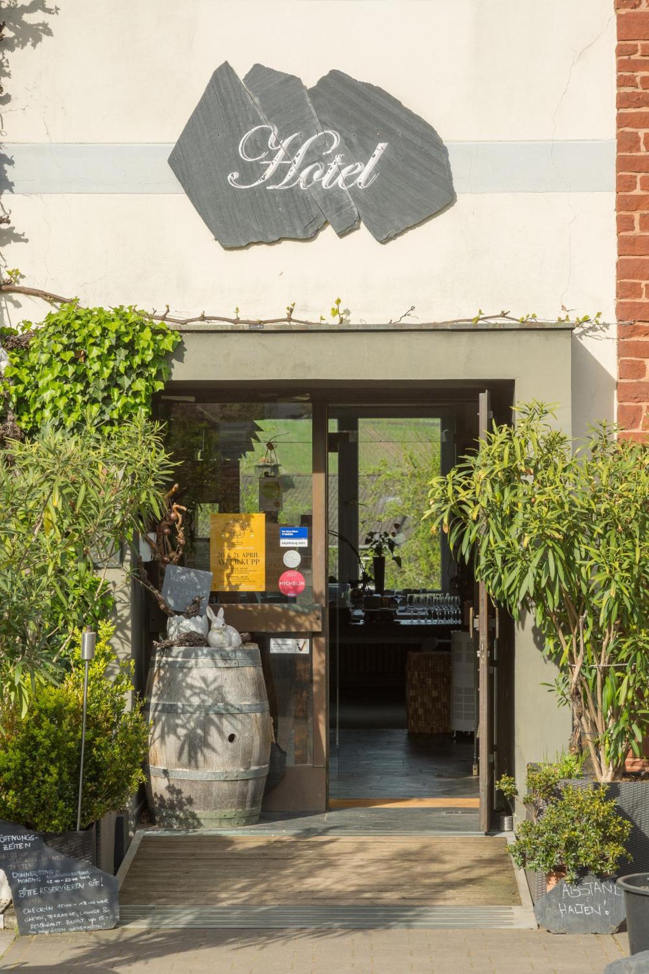 Weinhotel Ayler Kupp 외부 사진